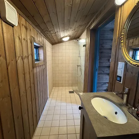 Sjarmerende Pa Med 5 Soverom Prázdninový dům *